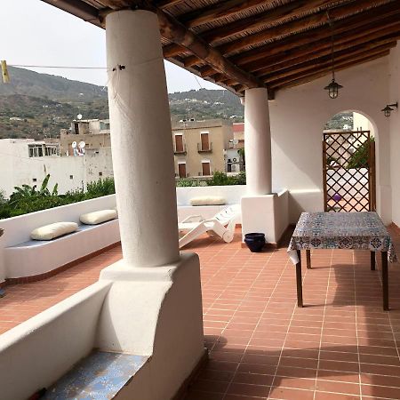 Villa Isola - Lipari Centro Storico Extérieur photo