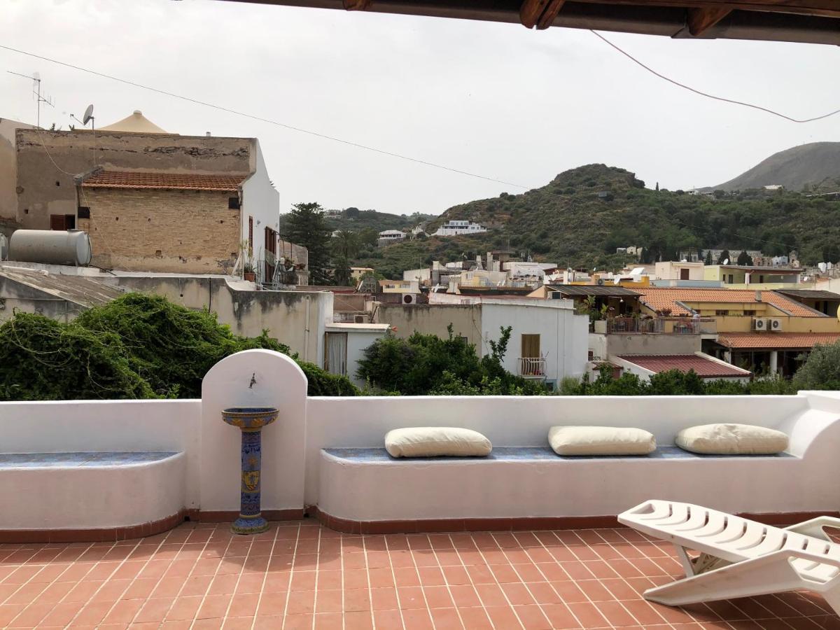 Villa Isola - Lipari Centro Storico Extérieur photo