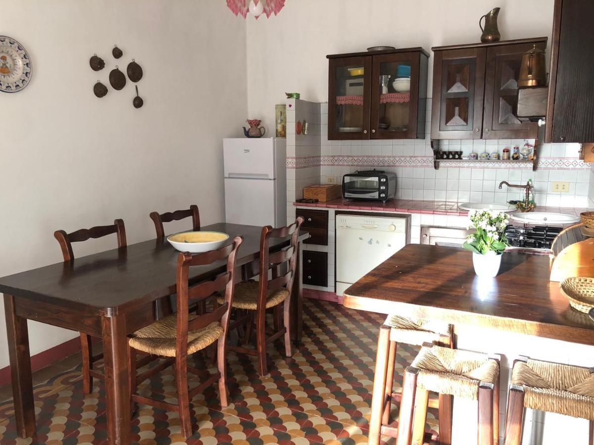 Villa Isola - Lipari Centro Storico Extérieur photo