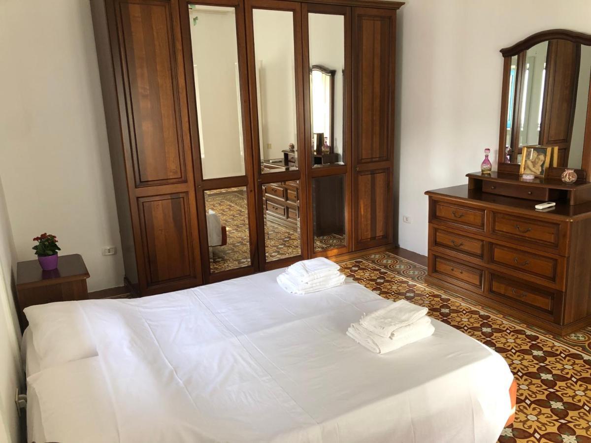 Villa Isola - Lipari Centro Storico Extérieur photo